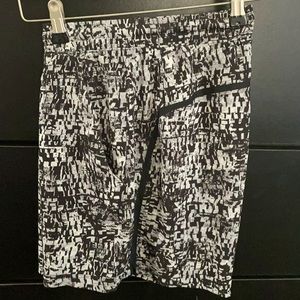 lululemon Pace Breaker short 5” linerless - medium